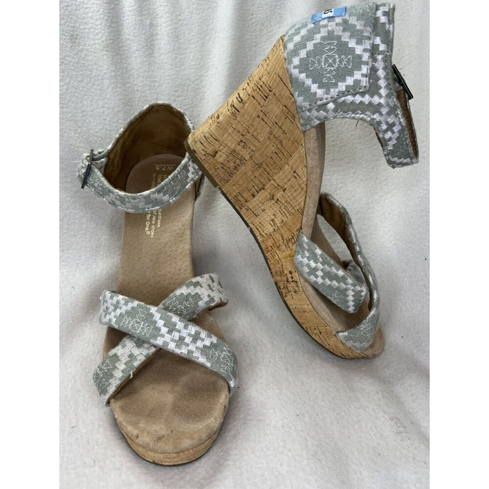 TOMS Strappy Wedge Sandals Women 7.5 Sage Green Geometric Cork Heel